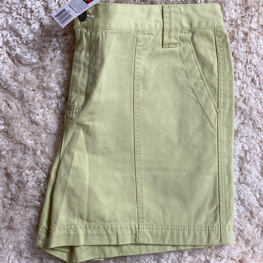 Tommy Hilfiger Cargo Shorts Shorts Size 16 NWT